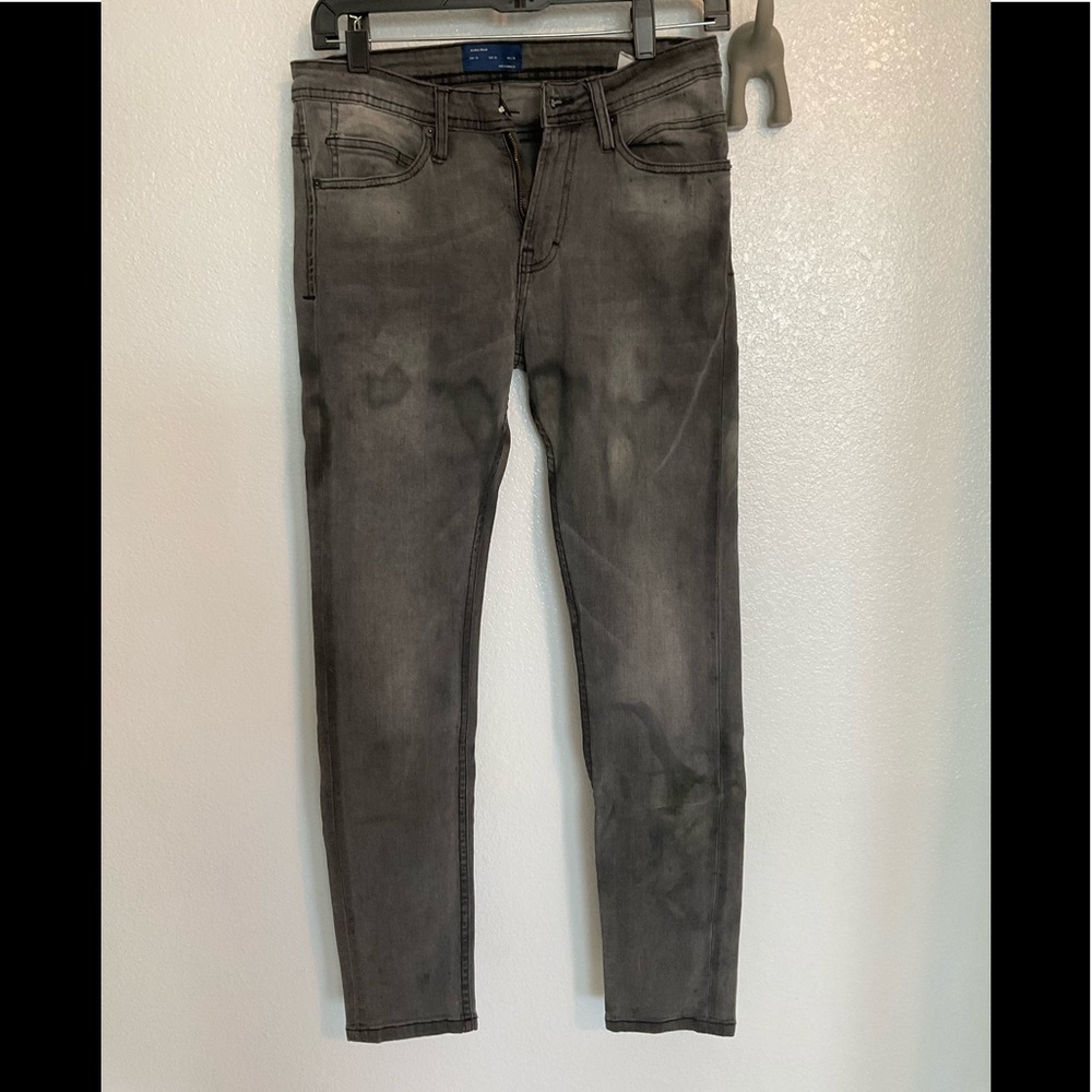 Distressed Zara skinny jeans